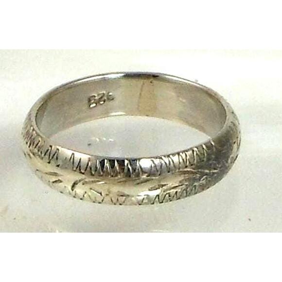 925 Sterling Silver Handcrafted Diamond-Cut Ring Size 5 Vintage Thailand 2.7g 4m - Picture 1 of 8